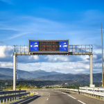 Epmmop inicia la instalación de paneles de mensajes variables en el Distrito Metropolitano de Quito