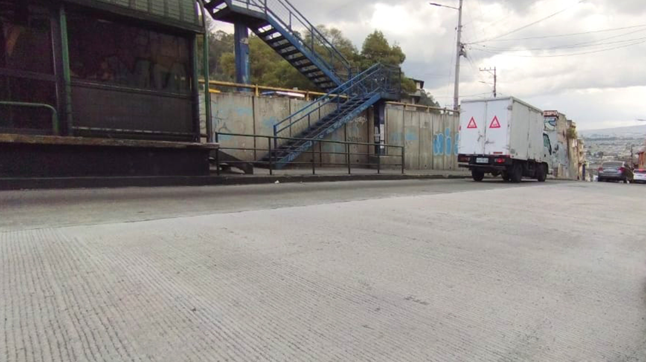 2024_10_30_REHABILITACION_VIAL_AV_MARISCAL_SUCRE_HORMIGON