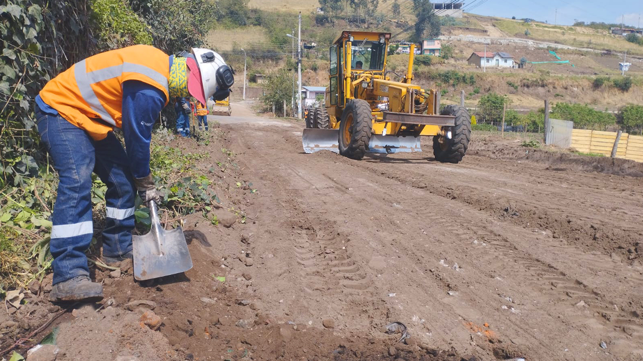 2024_11_08_ADOQUINADO_HUARCAY