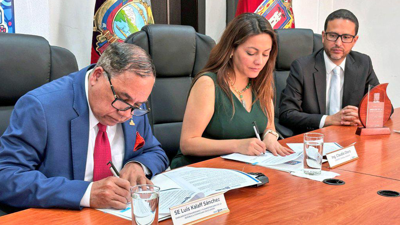 2024_11_26_FIRMA_CONVENIO_QUITO_ADOPTA_EMBAJADA_COSTA_RICA