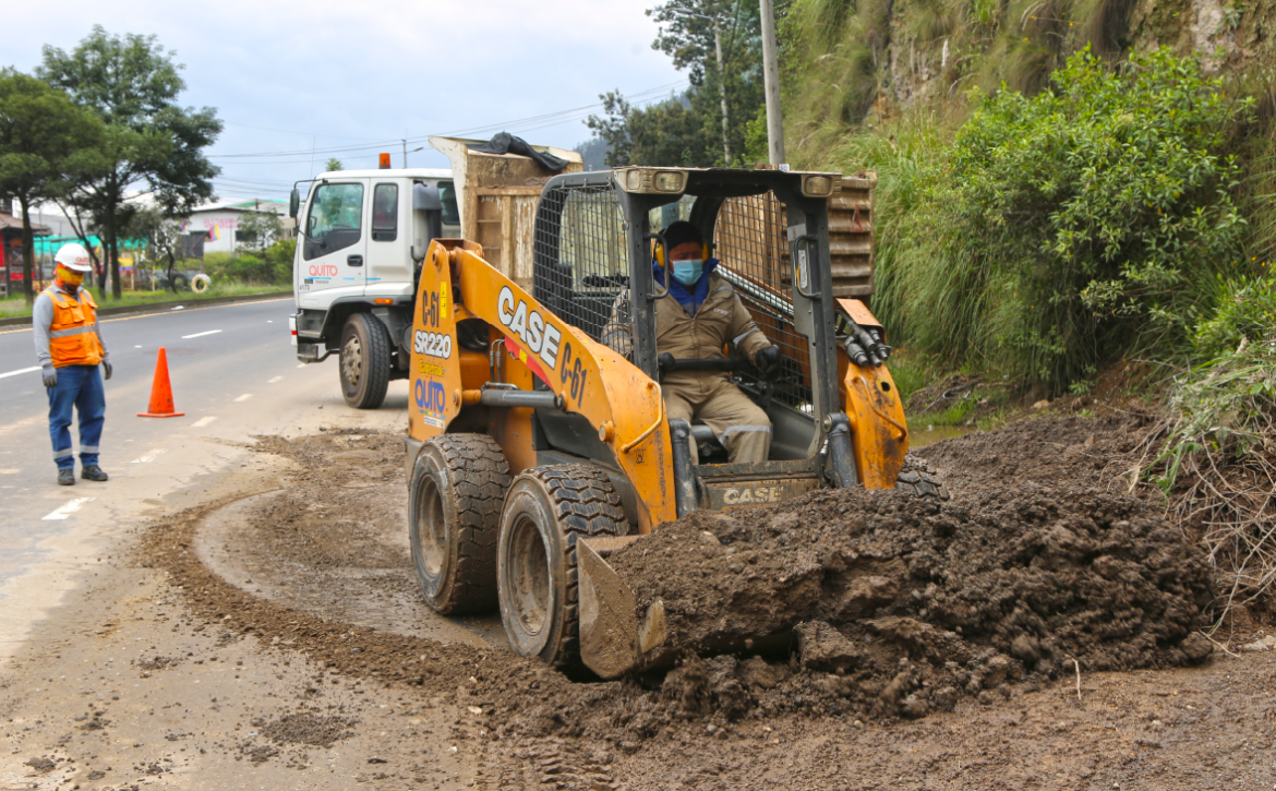 2025_02_19_EMERGENCIAS_EPMMOP_DMQ_