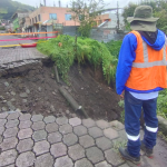Municipio de Quito realiza labores de mitigación tras socavón en Guamaní