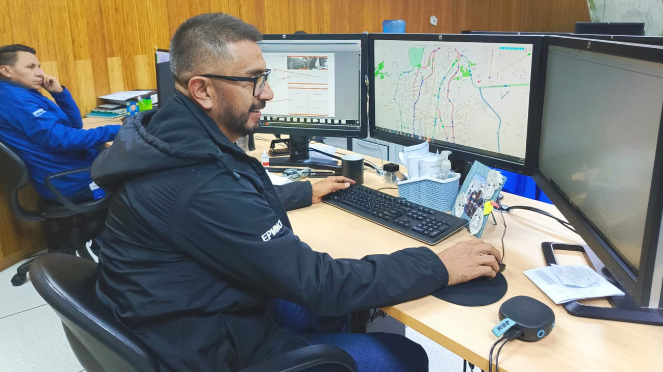 2025_03_14_OPTIMIZACION_SEMAFORIZACION_INTERSECCIONES_DMQ