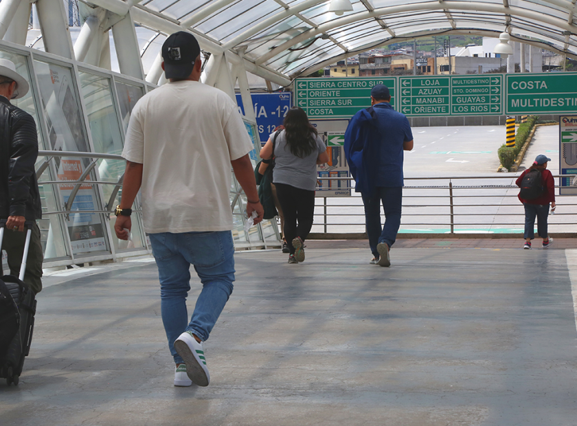 2025_04_15_FERIADO_SEMANA_SANTA_2025