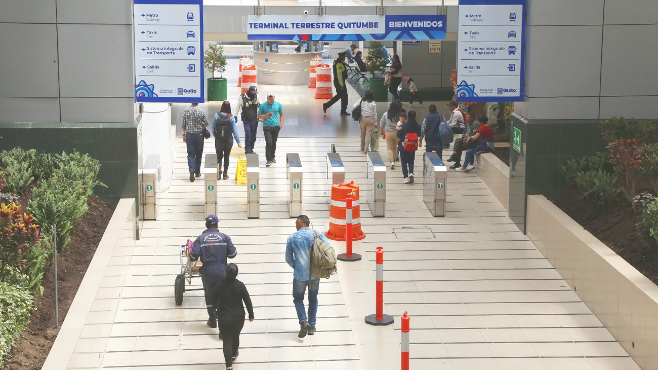 2025_04_30_TERMINALES_TERRESTRES_DMQ