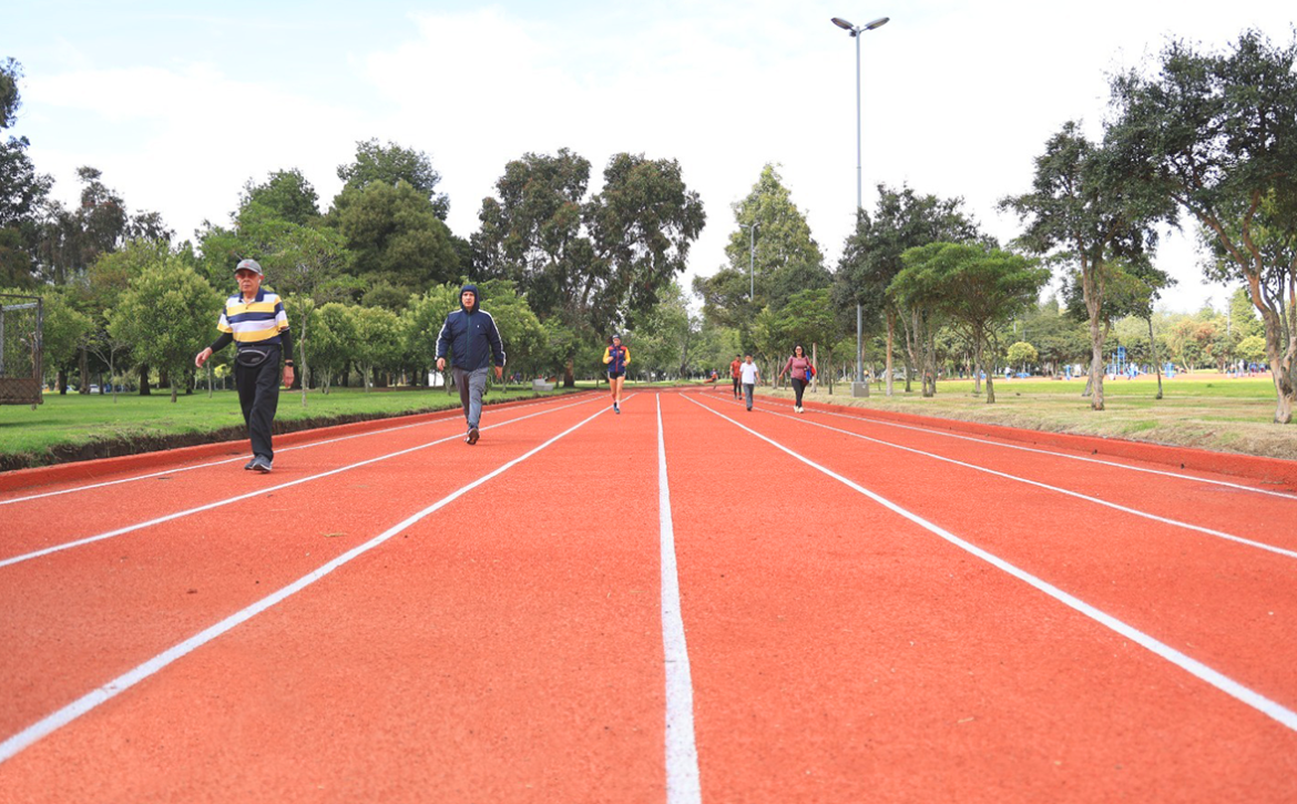 2025_05_01_PISTA_ATLETICA_PARUE_LA_CAROLINA