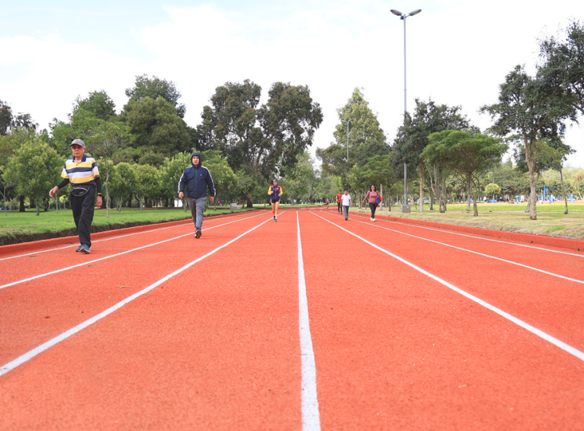 2025_05_01_PISTA_ATLETICA_PARUE_LA_CAROLINA