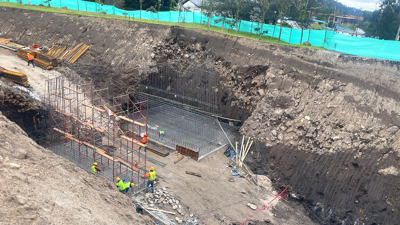 2025_05_13_AVANCE_CONSTRUCCION_INTERCAMBIADOR_MARIANA_JESUS