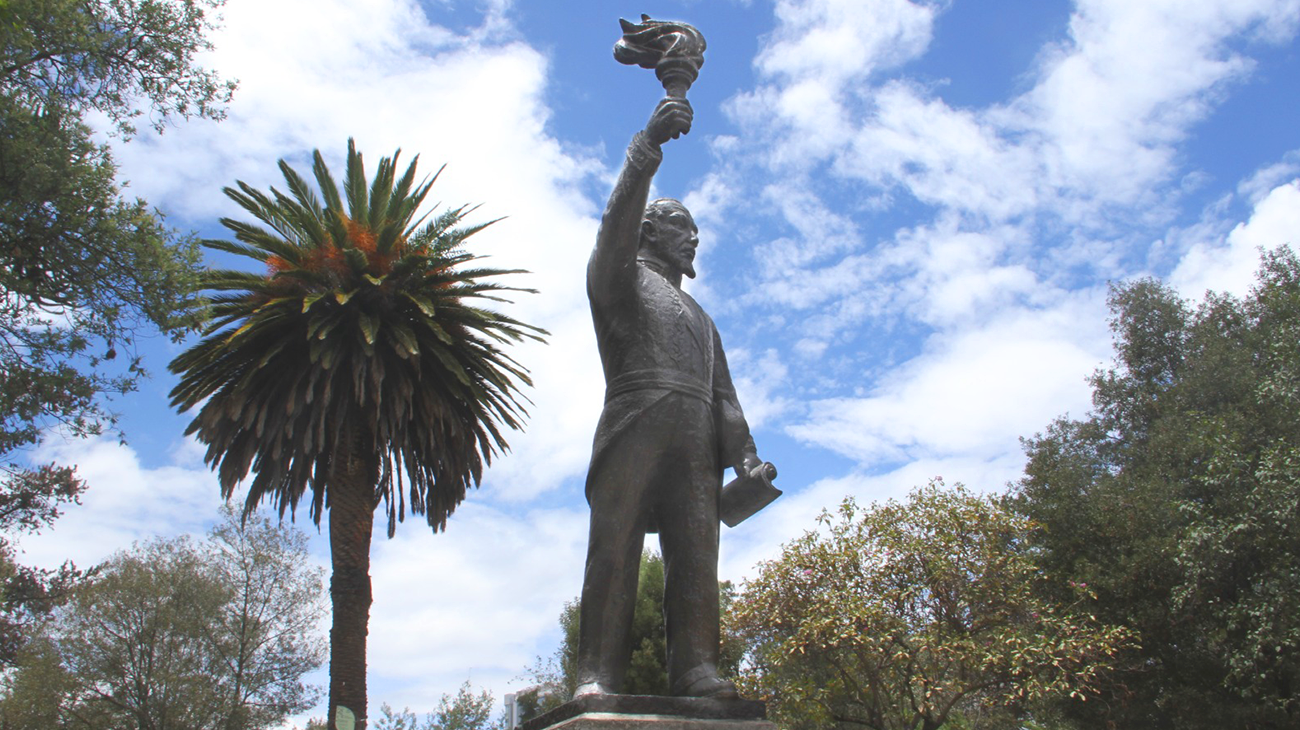 2025_05_14_REPARACION_MONUMENTO_ELOY_ALFARO