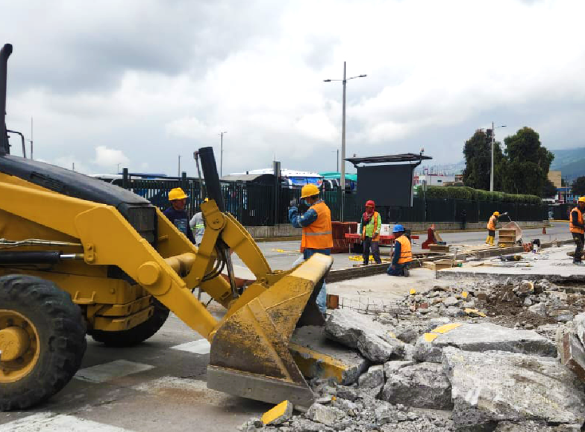 2025_05_16_OBRAS_TERMINAL_QUITUMBE