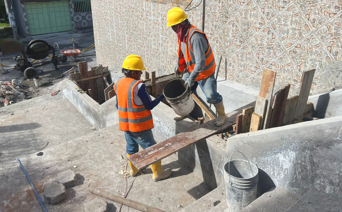 2025_06_05_ESCALINATAS_BARRIO_ORQUIDEAS