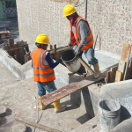 Avanzan trabajos de renovación de las escalinatas del barrio Las Orquídeas